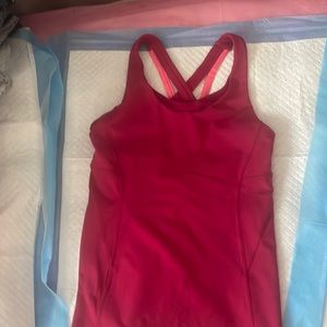 Lululemon sports bra top